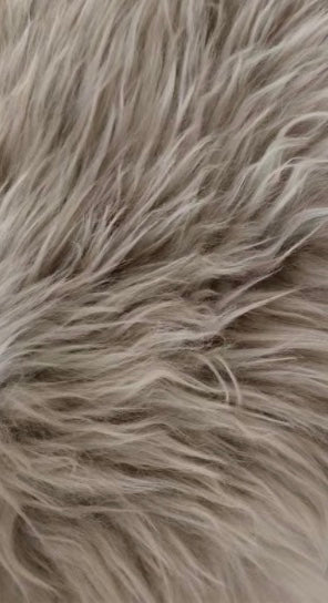 Virgin Australian Sheep Fur 16” Round Pillow VSF16DPLS R